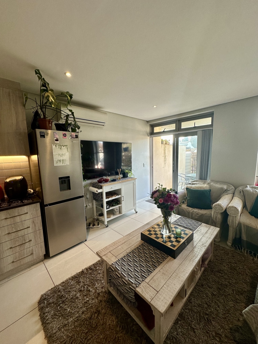 2 Bedroom Property for Sale in Hoog En Droog Western Cape